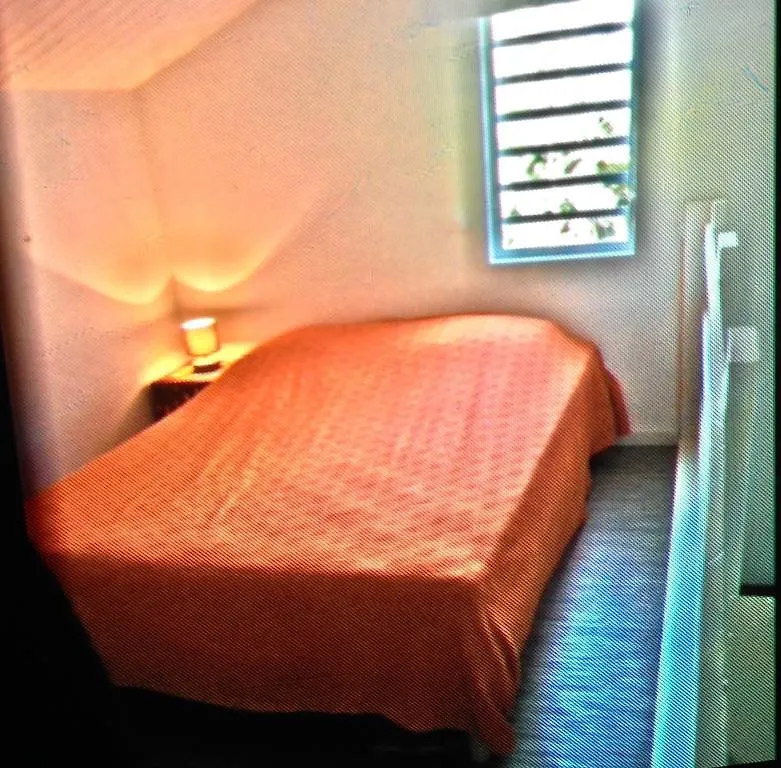 Holiday home Un Bungalow Dans Mon Jardin Fleuri Villa Baie-Mahault
